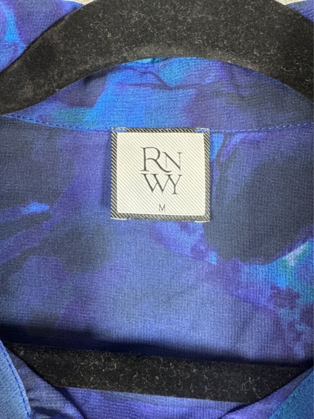 RNWY RUNAWAY Sheer Blue Abstract Print Button Up Floral Blouse Size M Career - Picture 4 of 15